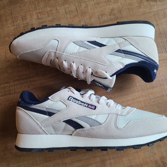 Reebok Classic Unisex Leather Mens 11 EU 44.5 Chalk/NAVY/Black Sneakers Shoes‎